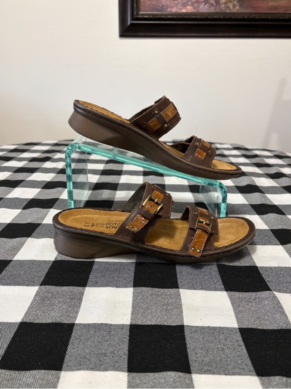 NEW! Naot 2 Strap Buckle Brown Slip On Leather Sandal MADE IN ISRAEL Size 9/40